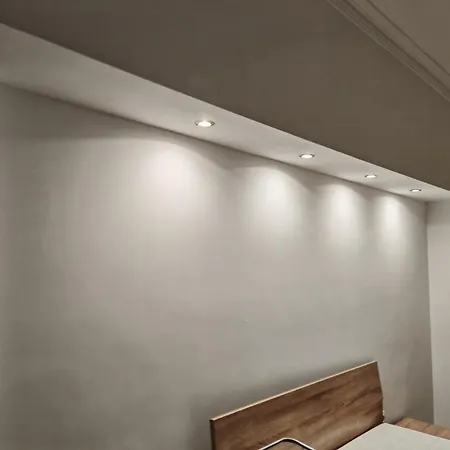 87 Apartment *